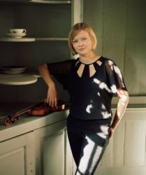 Alina Ibragimova, violin